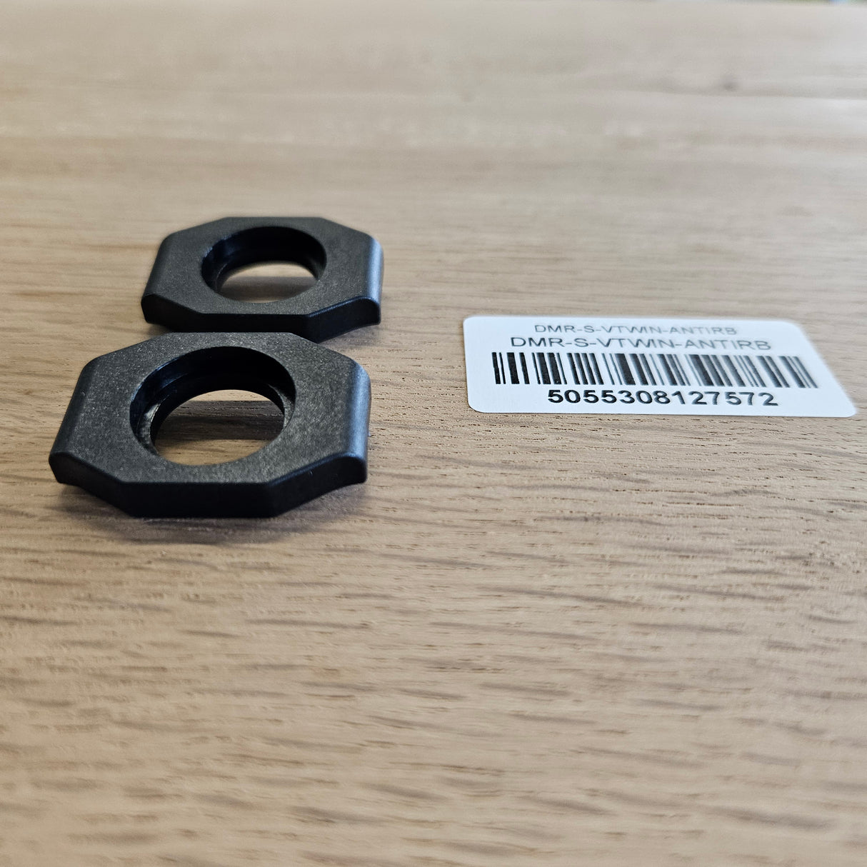 DMR V-Twin Anti Rotation Bumper, 2 Stück.