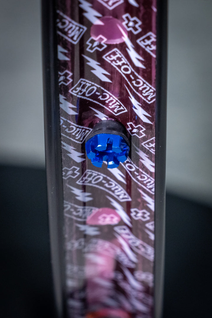 V2 Tubeless Valve Kit /blue