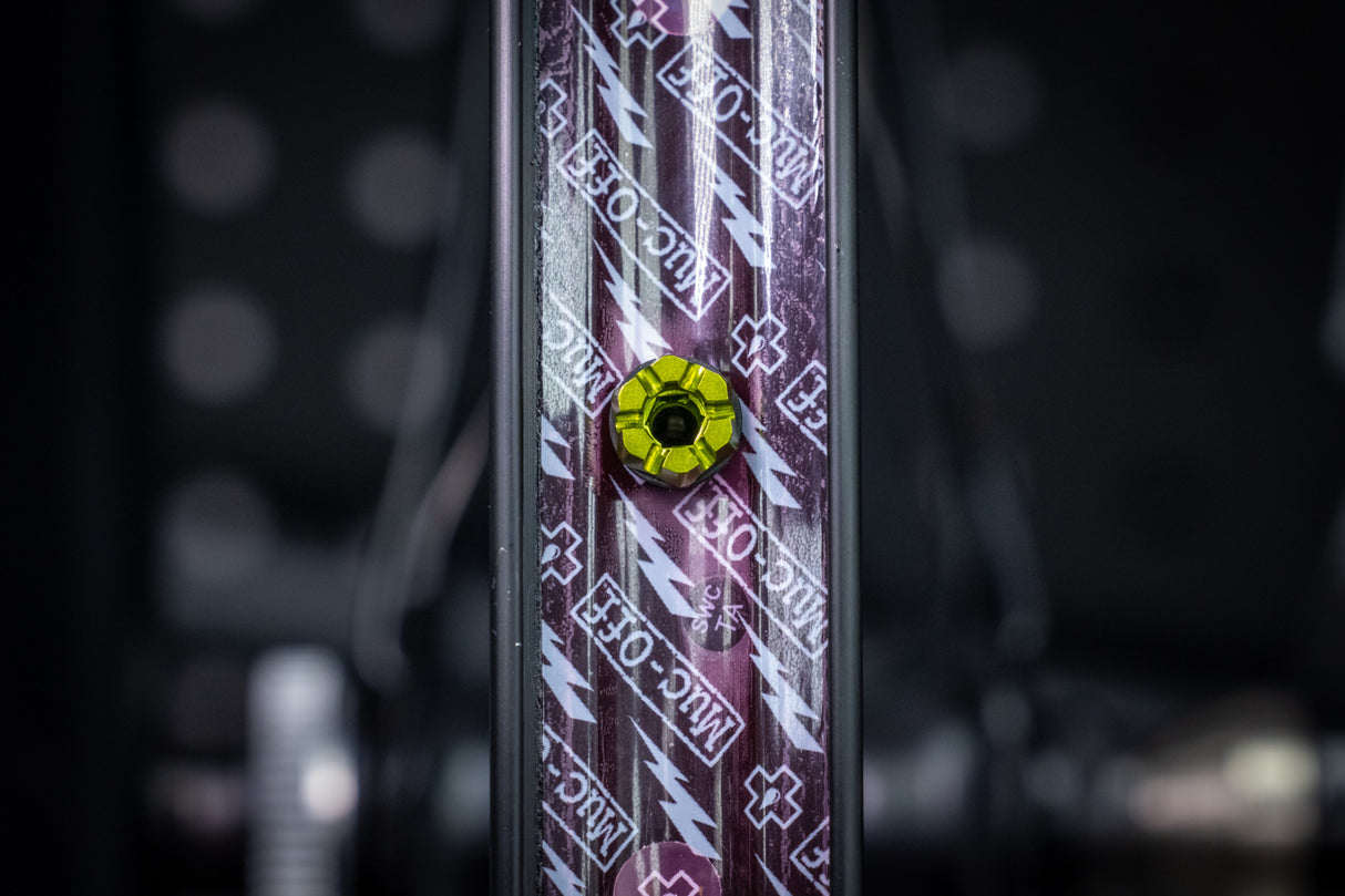 V2 Tubeless Valve Kit /green