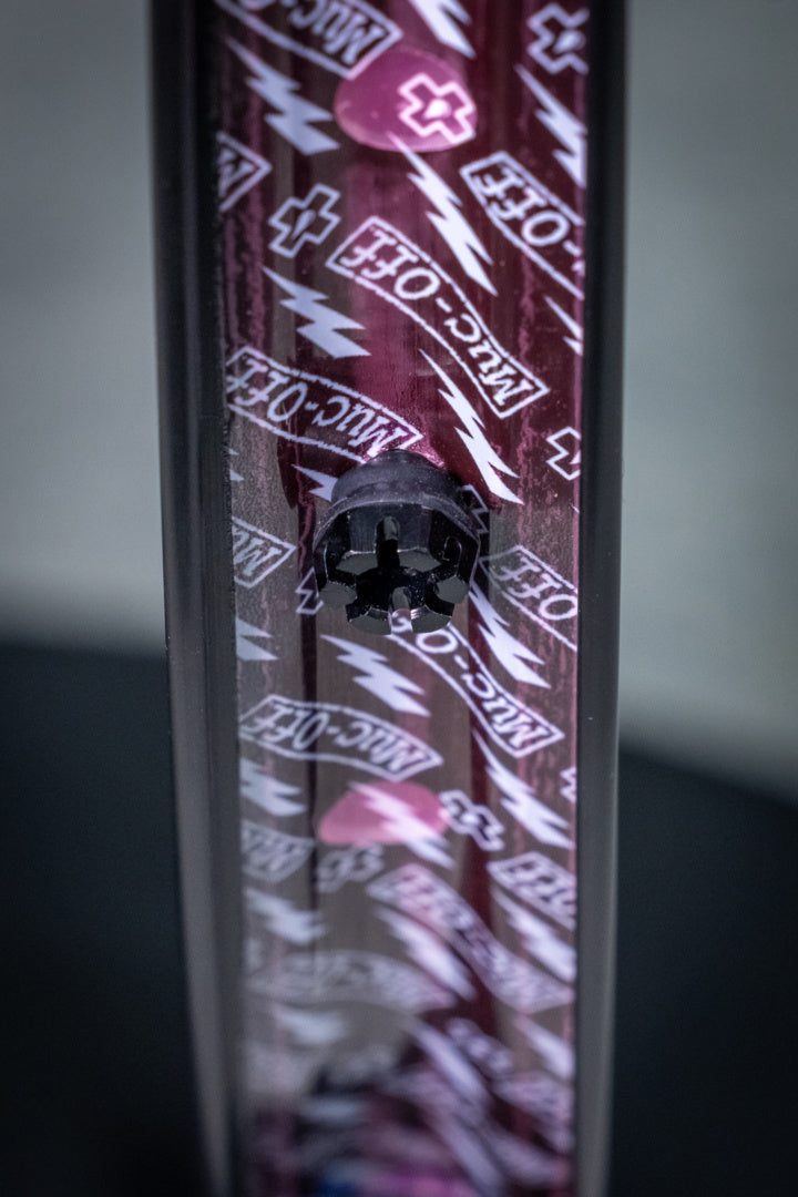 V2 Tubeless Valve Kit /black