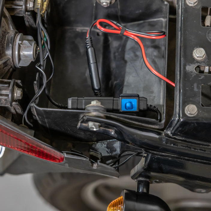 Waterproof 12V to USB Smart Adaptor