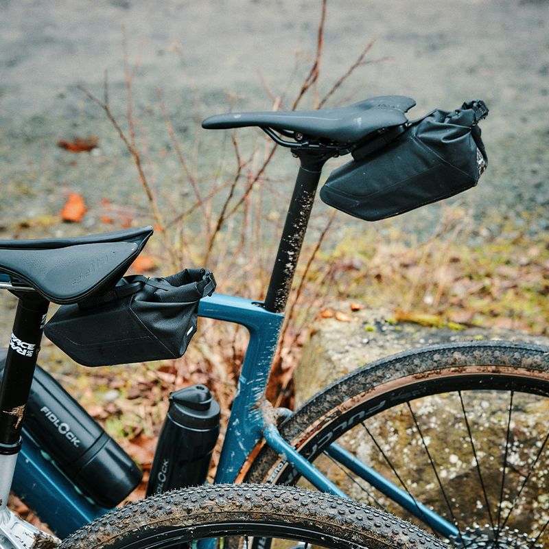 Fidlock PINCLIP Saddle Bag M – mit Saddle Base)