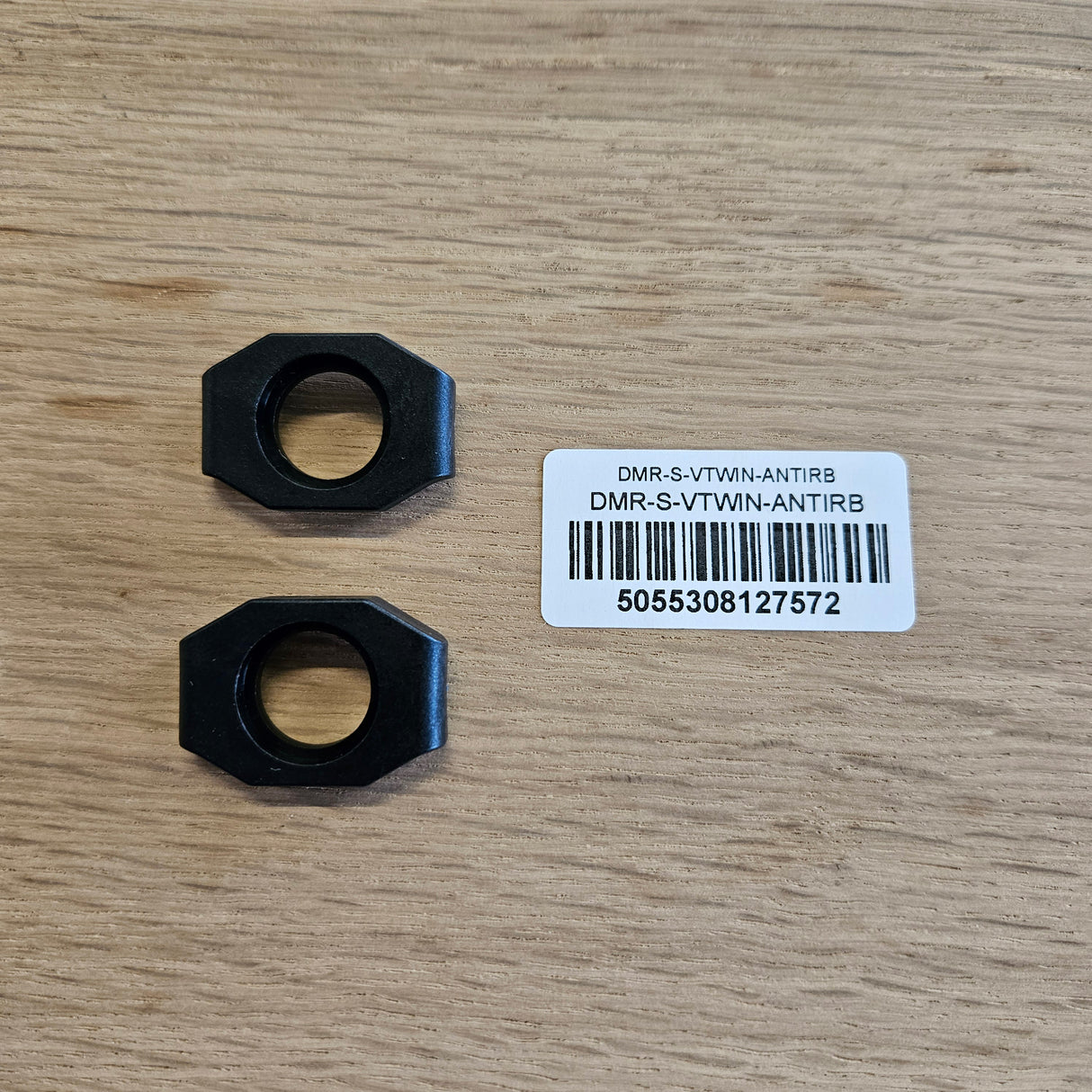 DMR V-Twin Anti Rotation Bumper, 2 Stück.