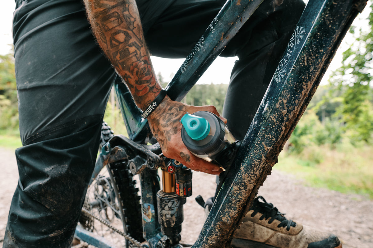 Fidlock TWIST Trinkflasche 450 ml antibakteriell – Single (mit Bottle Connector, ohne Bike Base)