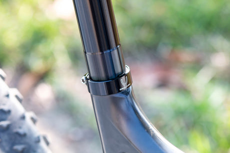 BikeYoke REVIVE Sattelklemmschrauben Titan, 2 Stück