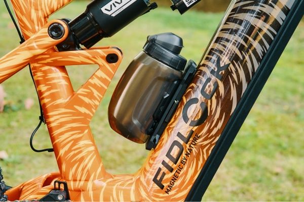 Fidlock TWIST Base für Bosch PowerMore Range Extender-Batterie.